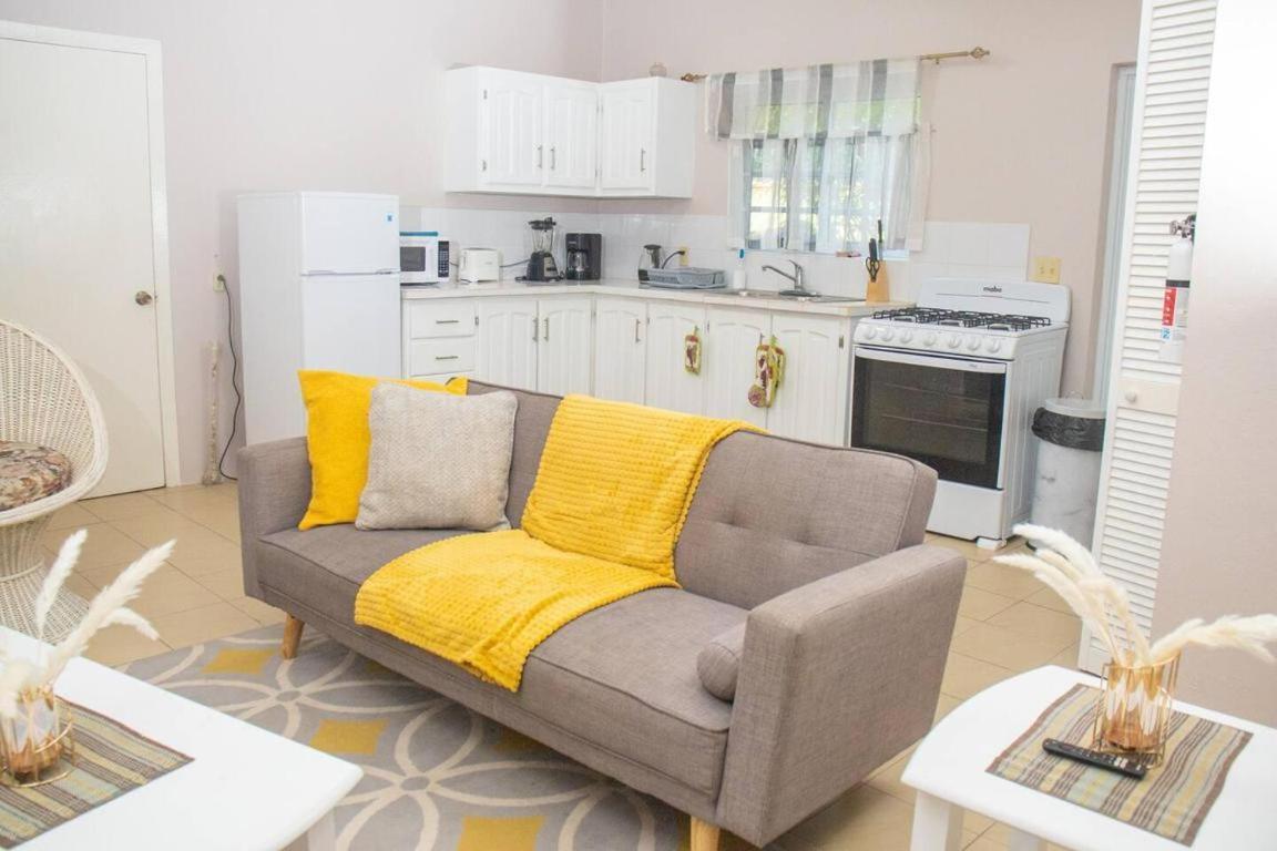 Gorgeous 2-Bed Apartment 3 In St Johns Cosy St. John's Екстериор снимка